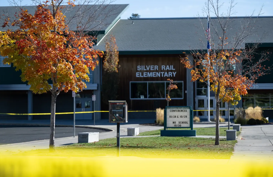 Oregon School Shooting Survivor Says She Played Dead to Escape Gunman